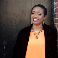 Leslie Gray Streeter